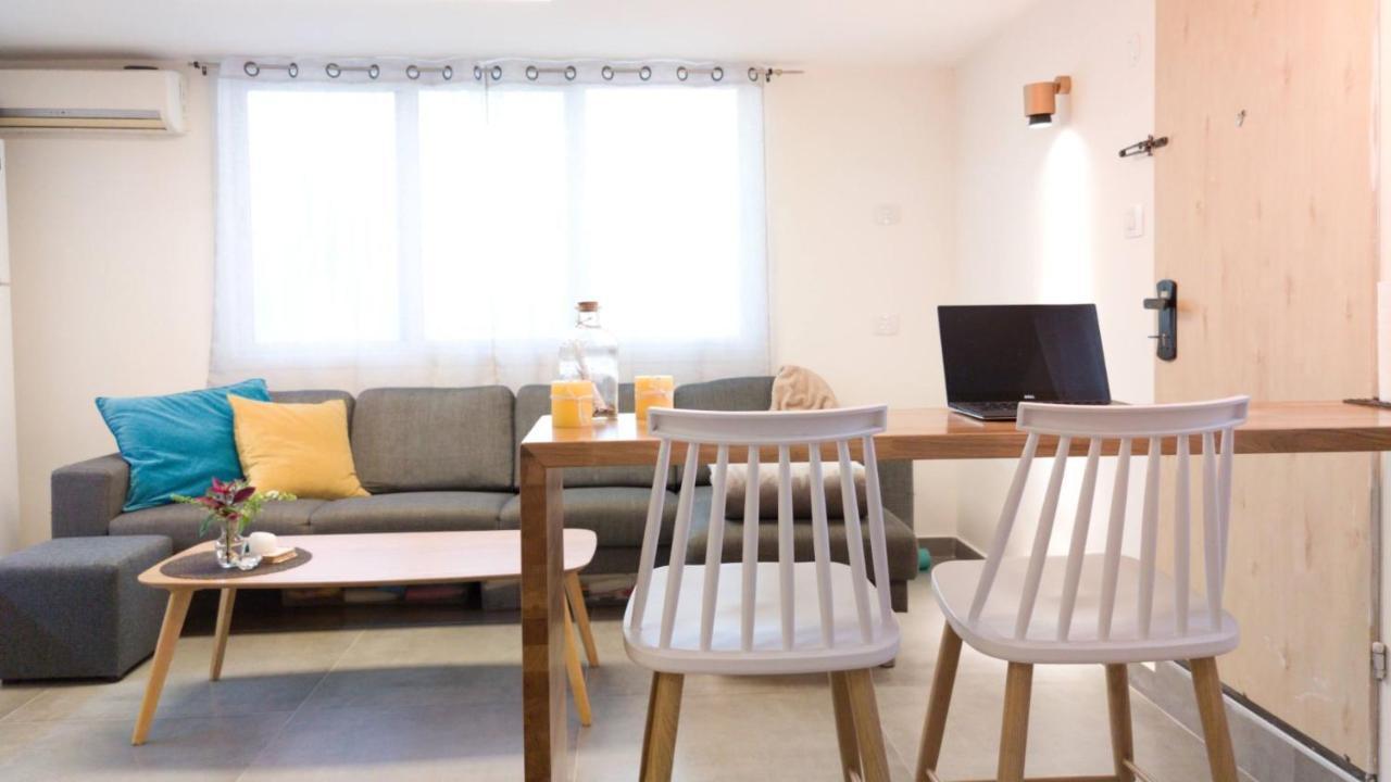 Primrose Boutique Apartment アシュドッド エクステリア 写真