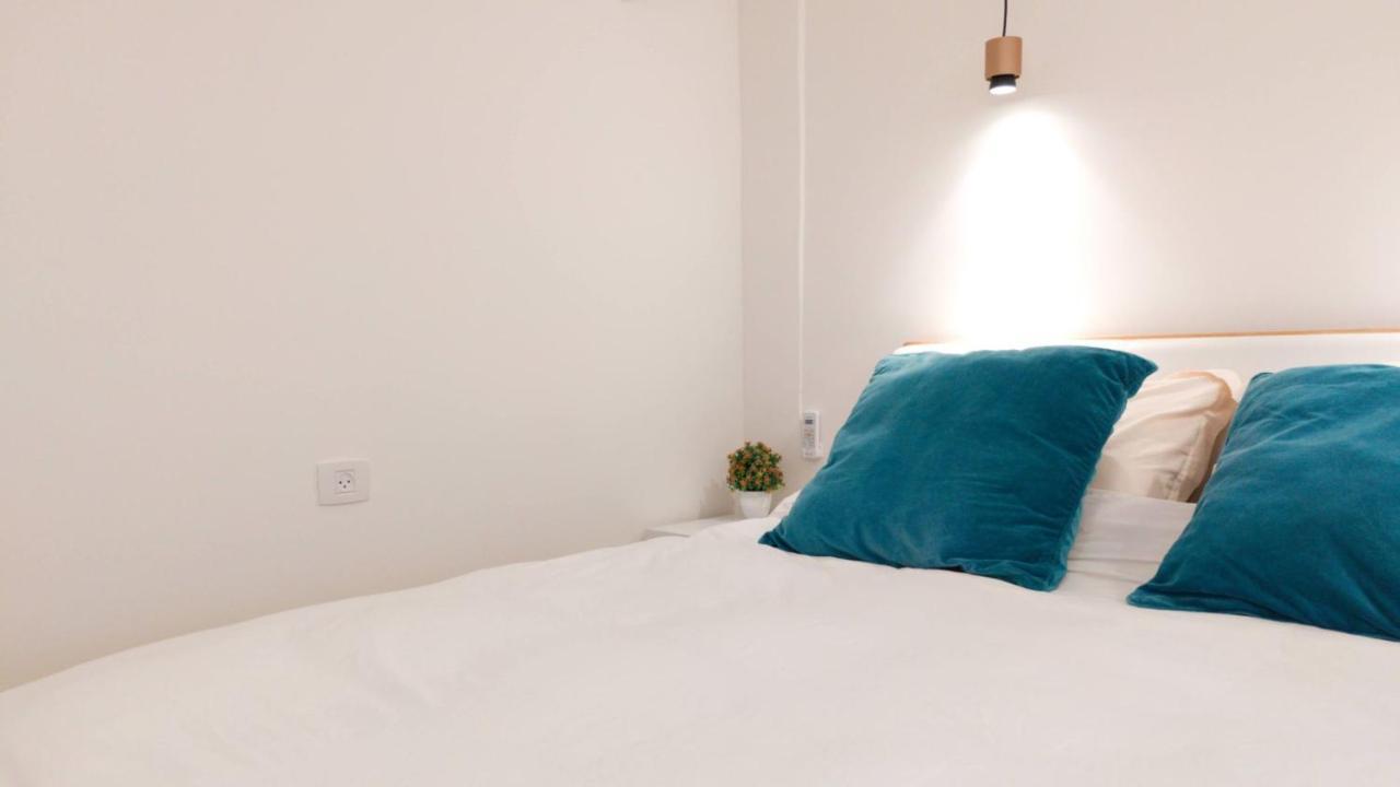 Primrose Boutique Apartment アシュドッド エクステリア 写真